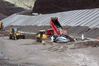 Maui Businesses Are Supposed To Have Priority For Wildfire Cleanup Jobs. Do They?